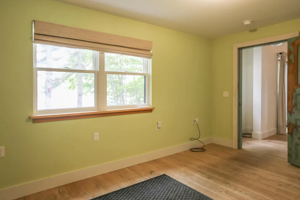 94 Lake Road Frankfort ME 04438