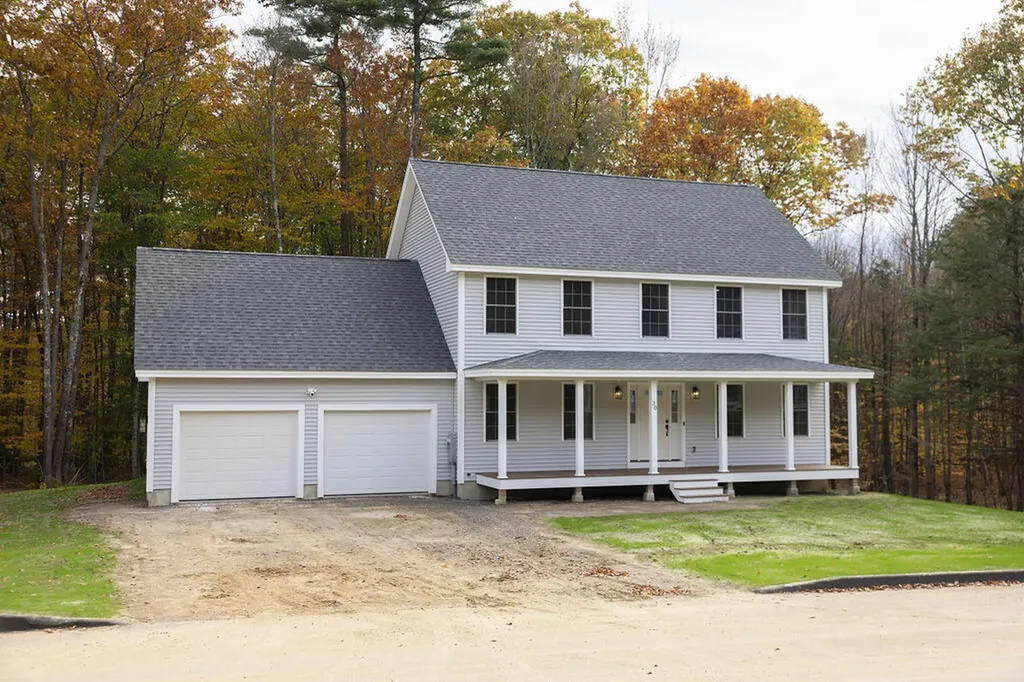 30 Haflinger Lane Berwick ME 03901