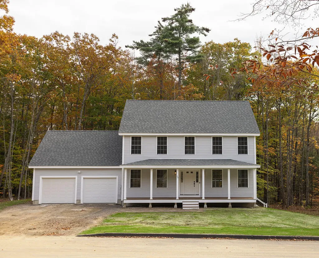 30 Haflinger Lane Berwick ME 03901