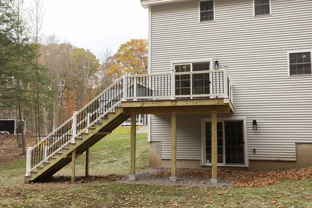 30 Haflinger Lane Berwick ME 03901