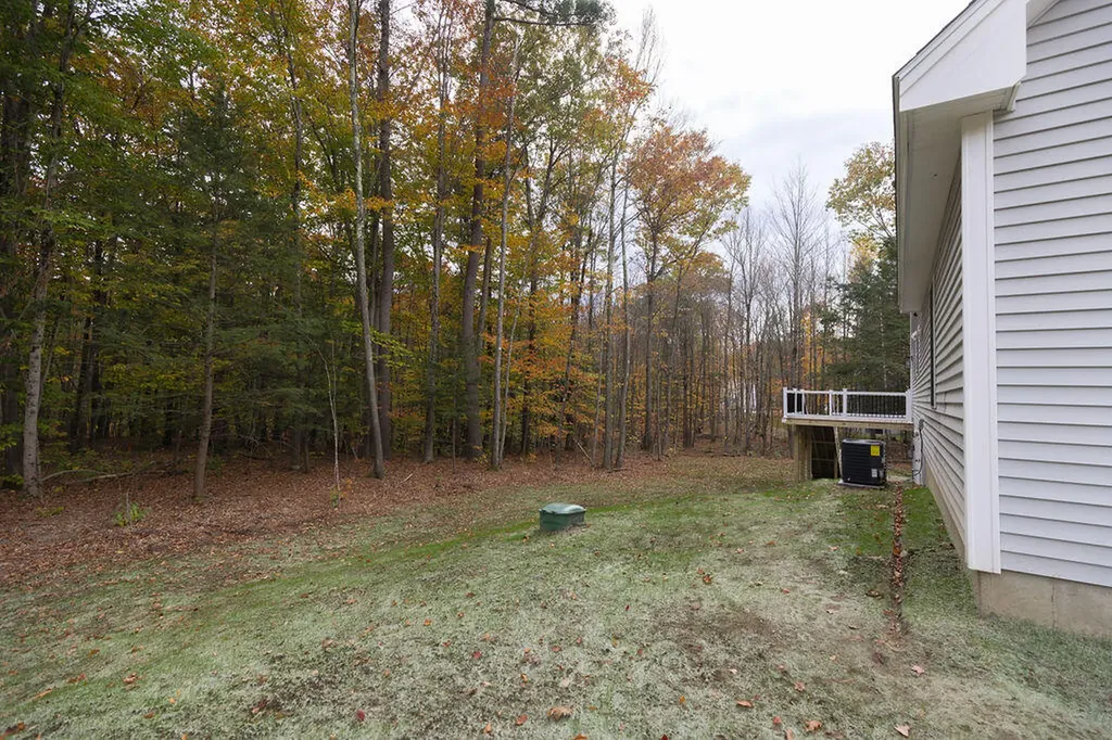 30 Haflinger Lane Berwick ME 03901