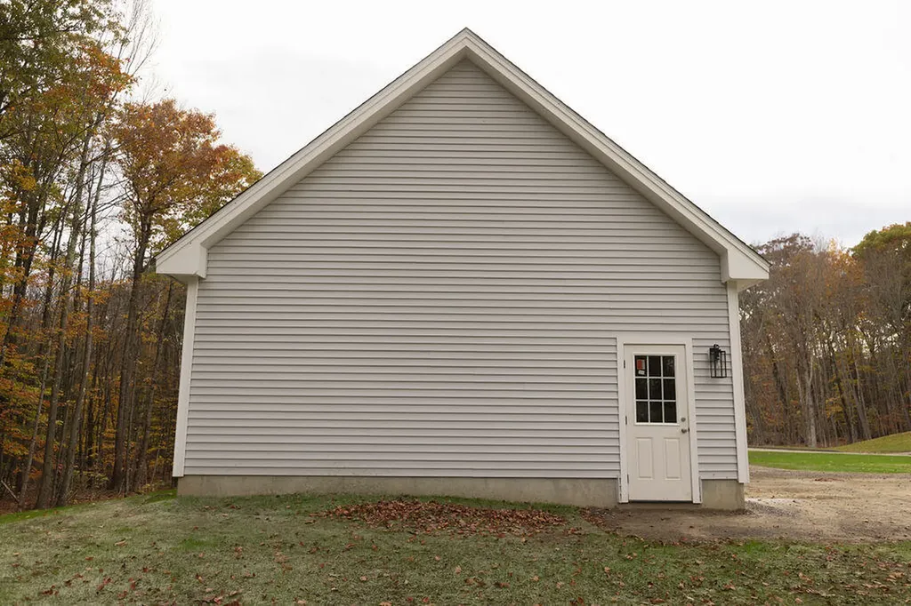 30 Haflinger Lane Berwick ME 03901