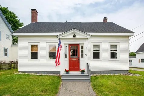63 Grace Street Rockland ME 04841