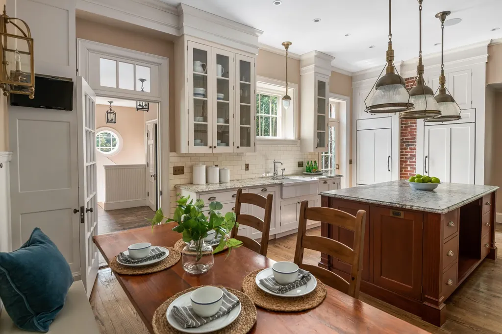 29 Bowdoin Street Portland ME 04102