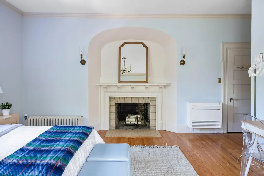 29 Bowdoin Street Portland ME 04102
