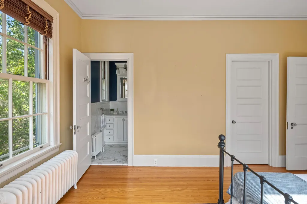 29 Bowdoin Street Portland ME 04102
