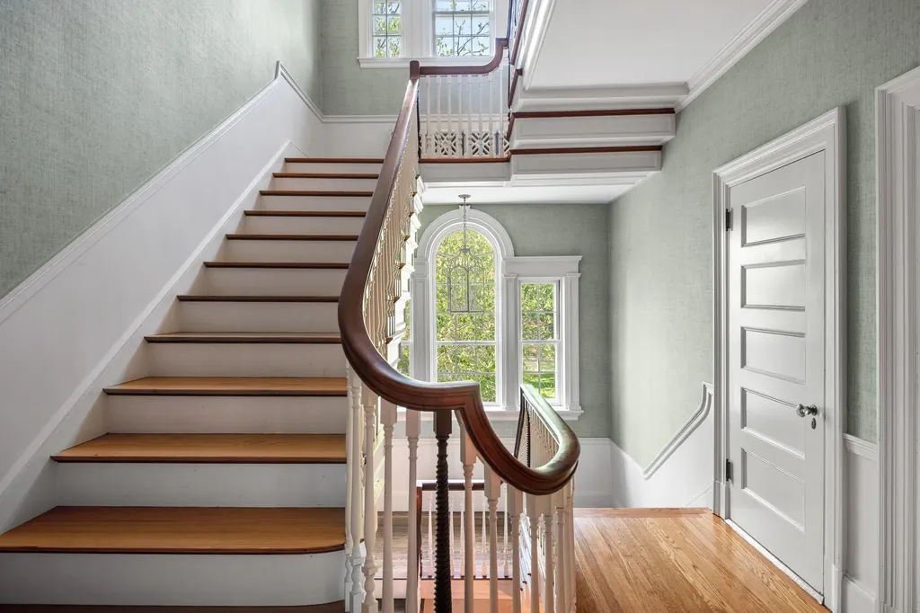 29 Bowdoin Street Portland ME 04102
