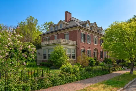 29 Bowdoin Street Portland ME 04102