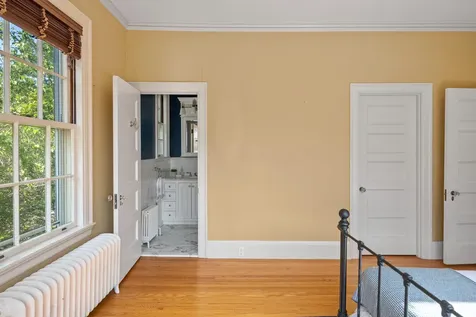 29 Bowdoin Street Portland ME 04102