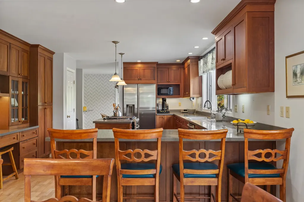 27 Long Point Road Harpswell ME 04079