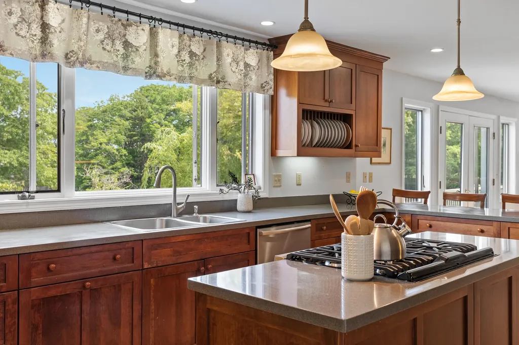 27 Long Point Road Harpswell ME 04079