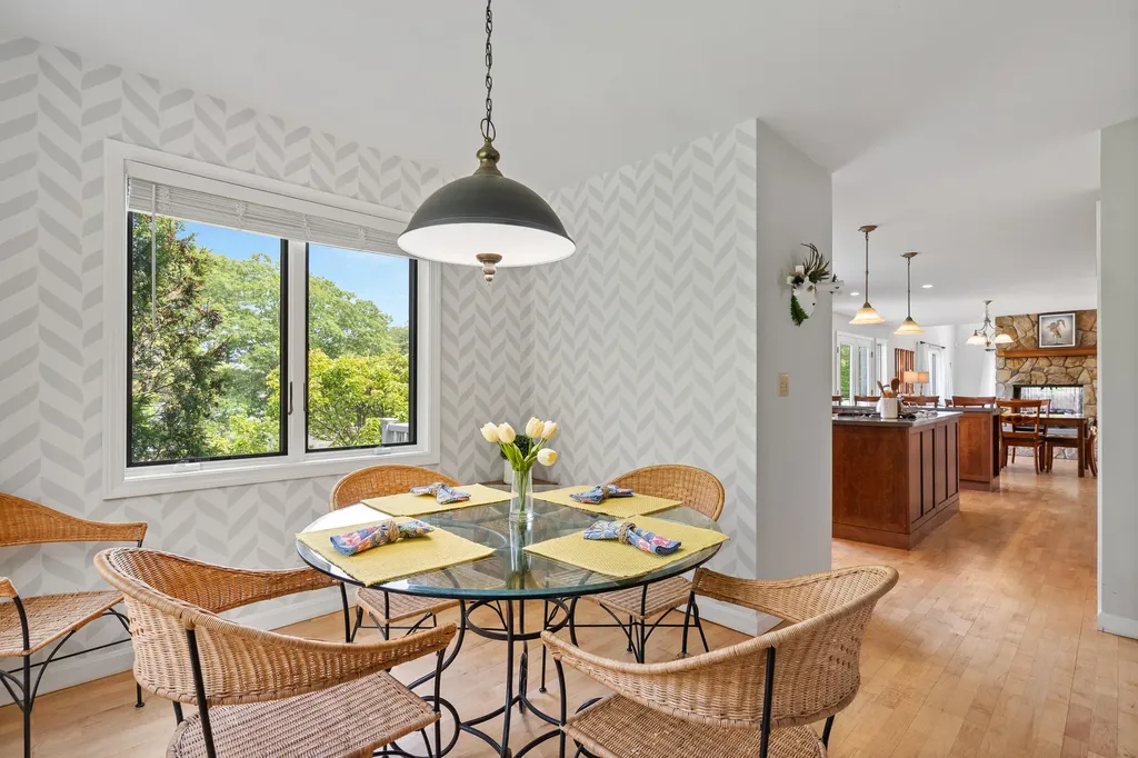 27 Long Point Road Harpswell ME 04079