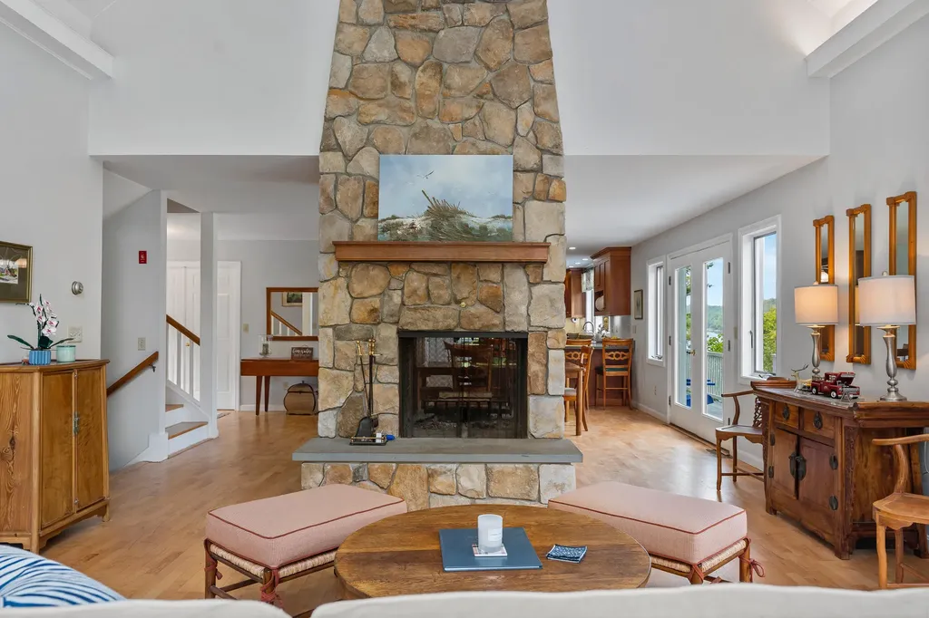 27 Long Point Road Harpswell ME 04079
