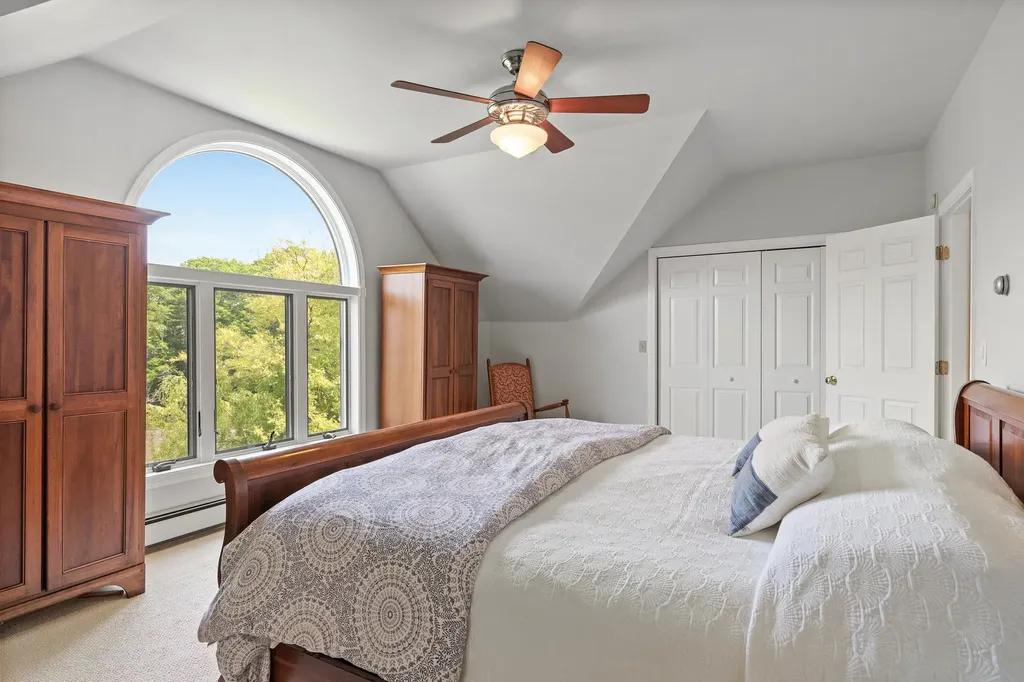27 Long Point Road Harpswell ME 04079