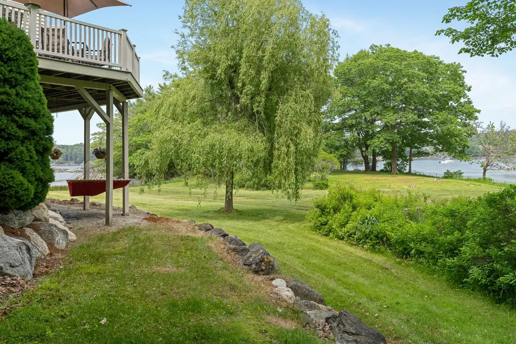 27 Long Point Road Harpswell ME 04079