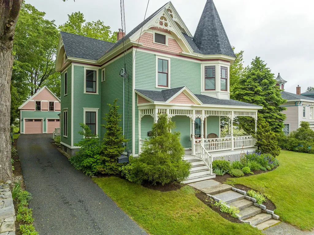 7 Hyler Street Thomaston ME 04861