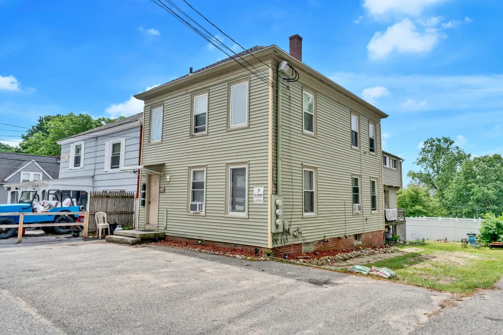 93 Ocean Avenue Old Orchard Beach ME 04064