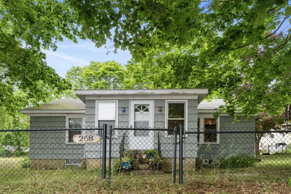 268 Washington Street Bath ME 04530