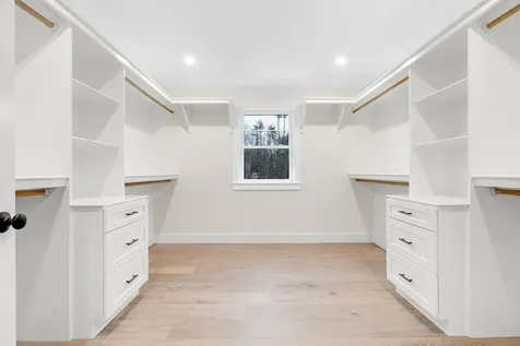27 Eagles Lane Falmouth ME 04105