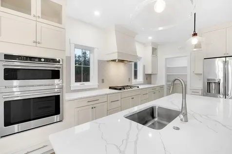 27 Eagles Lane Falmouth ME 04105