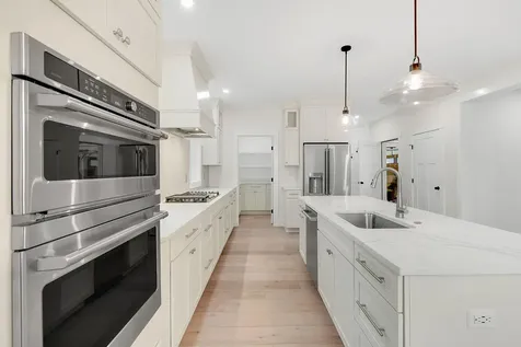 27 Eagles Lane Falmouth ME 04105