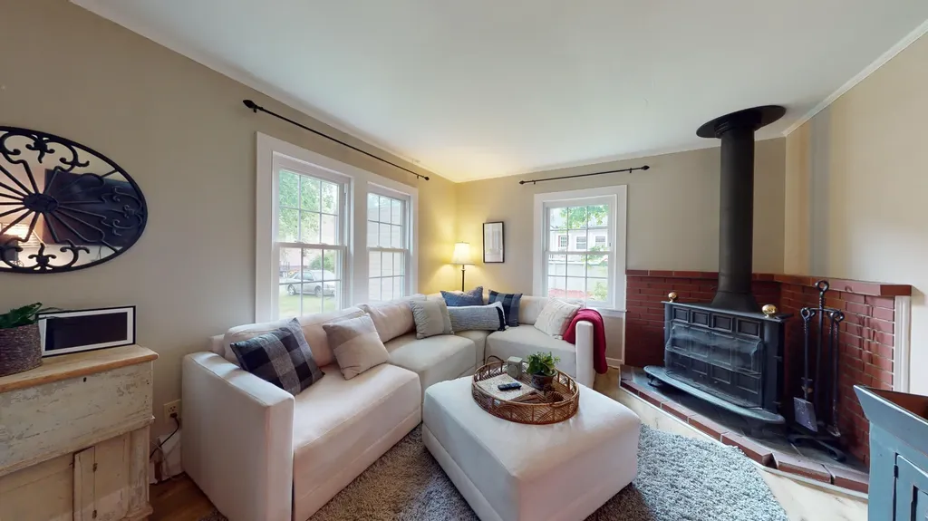 12 Sunset Avenue Auburn ME 04210