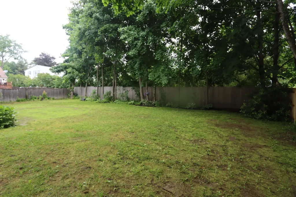 12 Sunset Avenue Auburn ME 04210