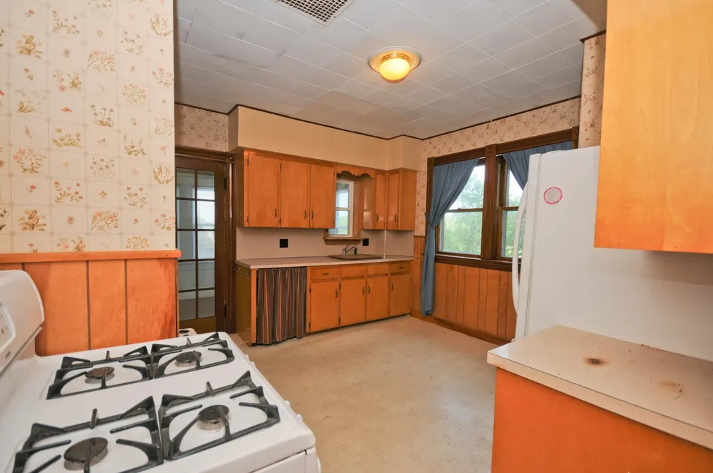 18 Main Street Franklin ME 04634
