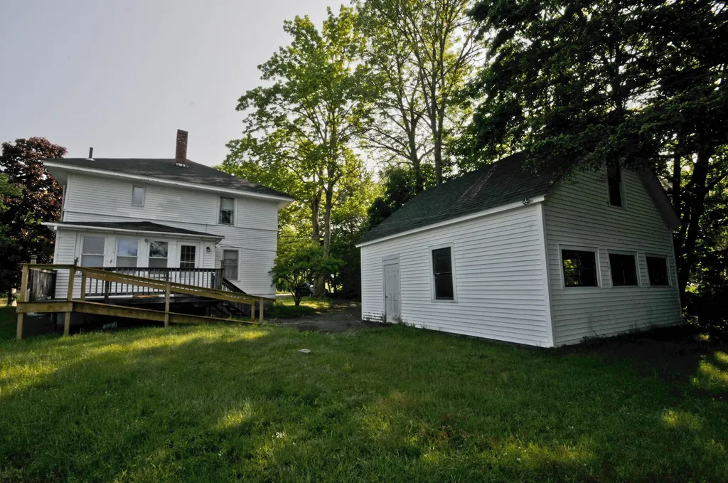 18 Main Street Franklin ME 04634