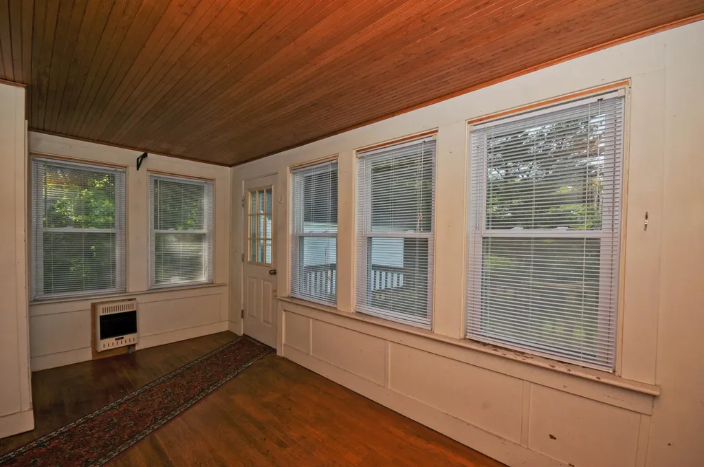 18 Main Street Franklin ME 04634