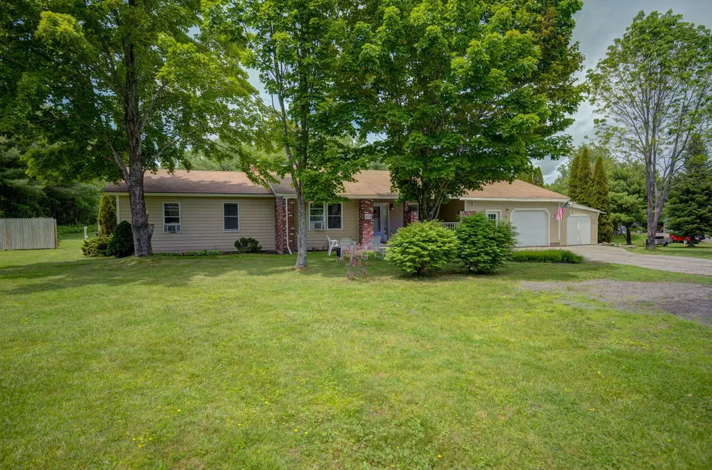119 Cape Road Standish ME 04084