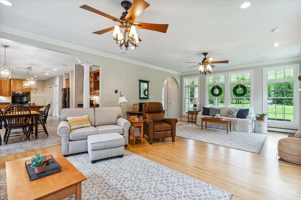 11 Liberty Lane Gorham ME 04038