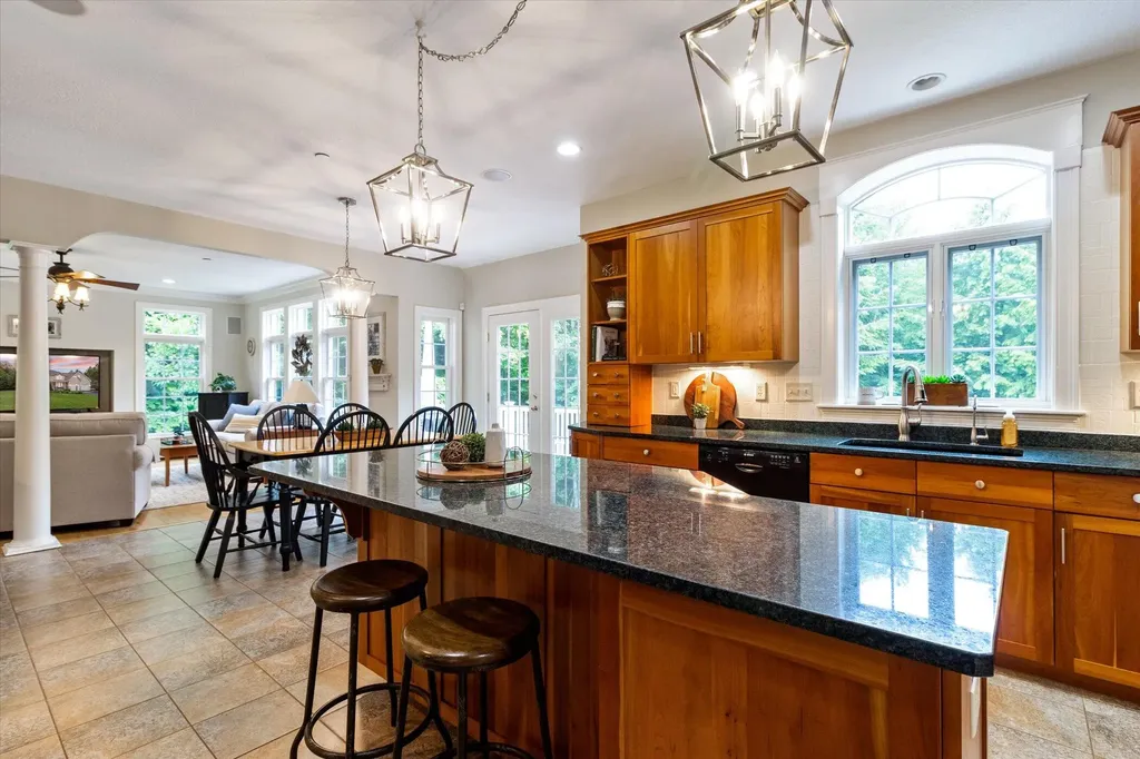 11 Liberty Lane Gorham ME 04038