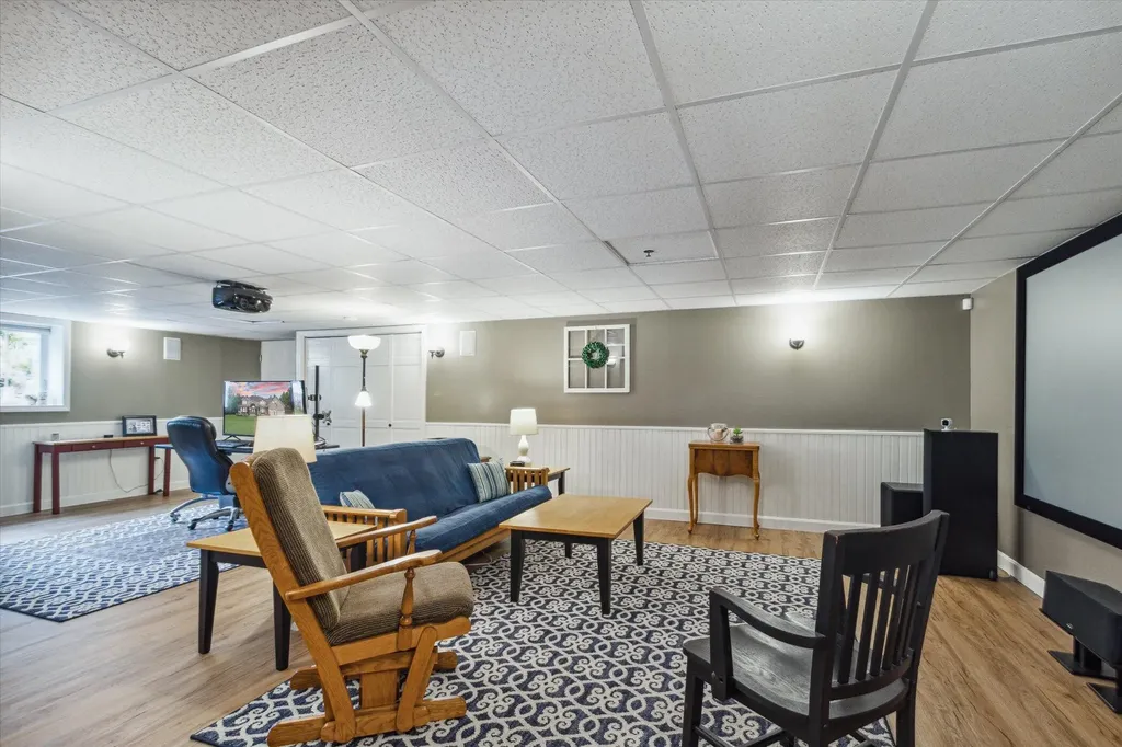 11 Liberty Lane Gorham ME 04038