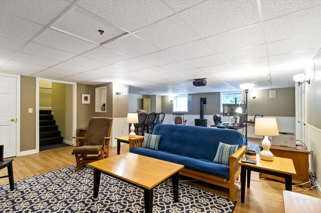 11 Liberty Lane Gorham ME 04038