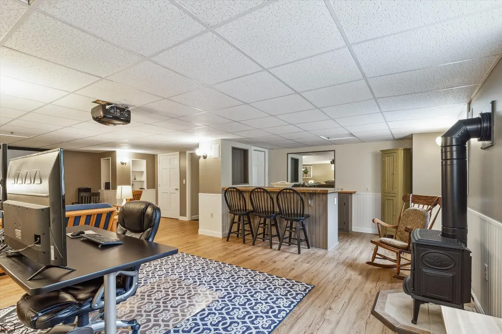 11 Liberty Lane Gorham ME 04038