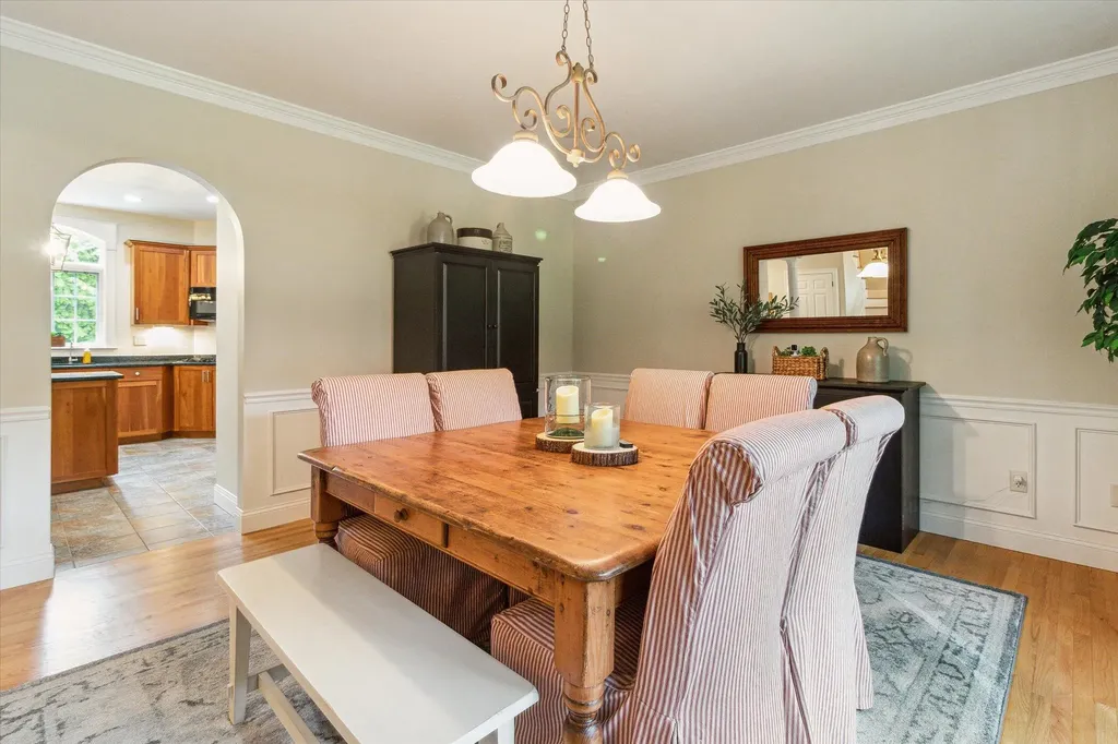 11 Liberty Lane Gorham ME 04038