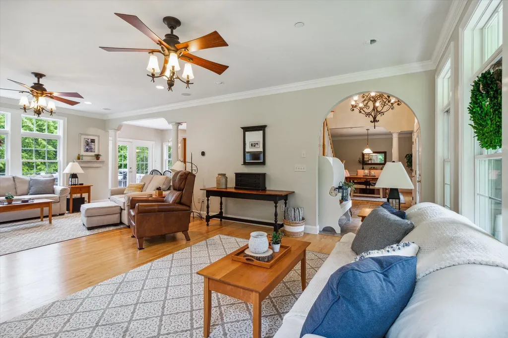 11 Liberty Lane Gorham ME 04038