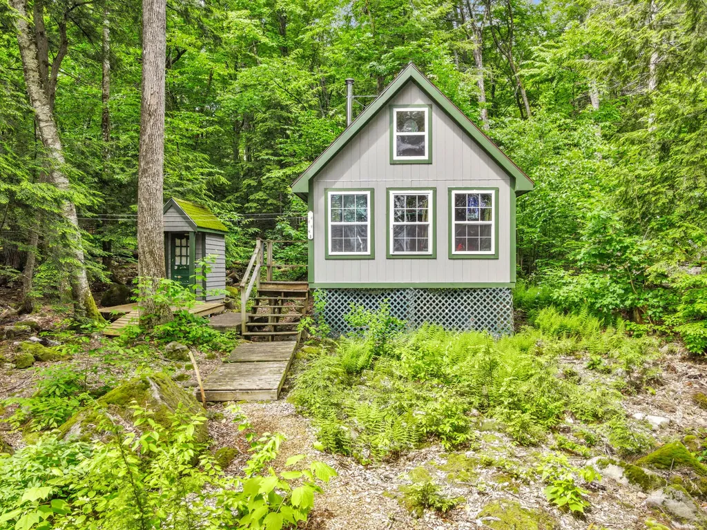 58 Hoyt Island Belgrade ME 04917