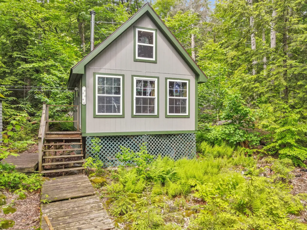 58 Hoyt Island Belgrade ME 04917