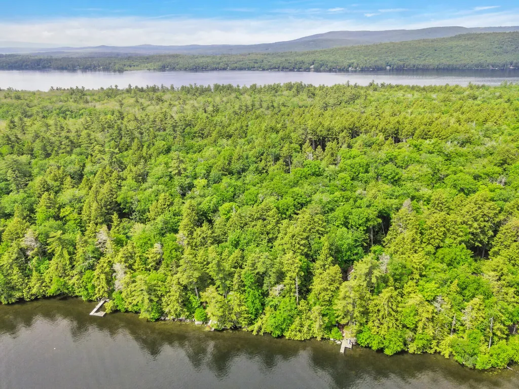 58 Hoyt Island Belgrade ME 04917