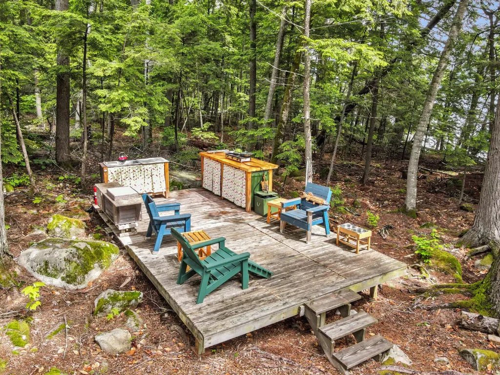 58 Hoyt Island Belgrade ME 04917