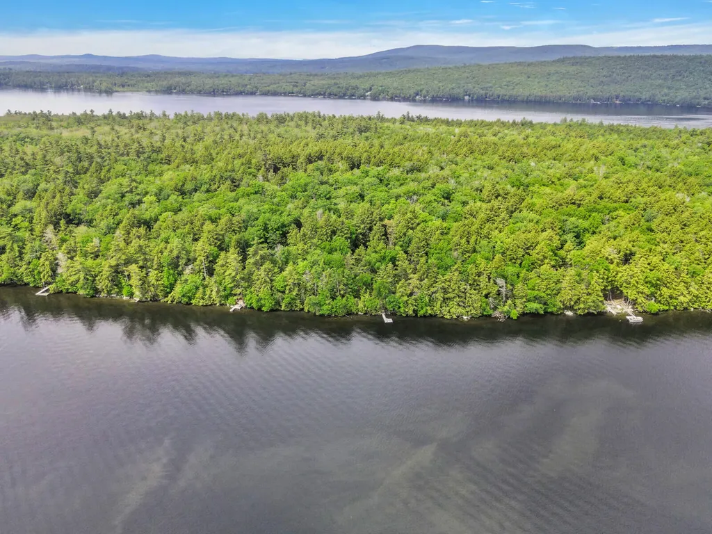 58 Hoyt Island Belgrade ME 04917