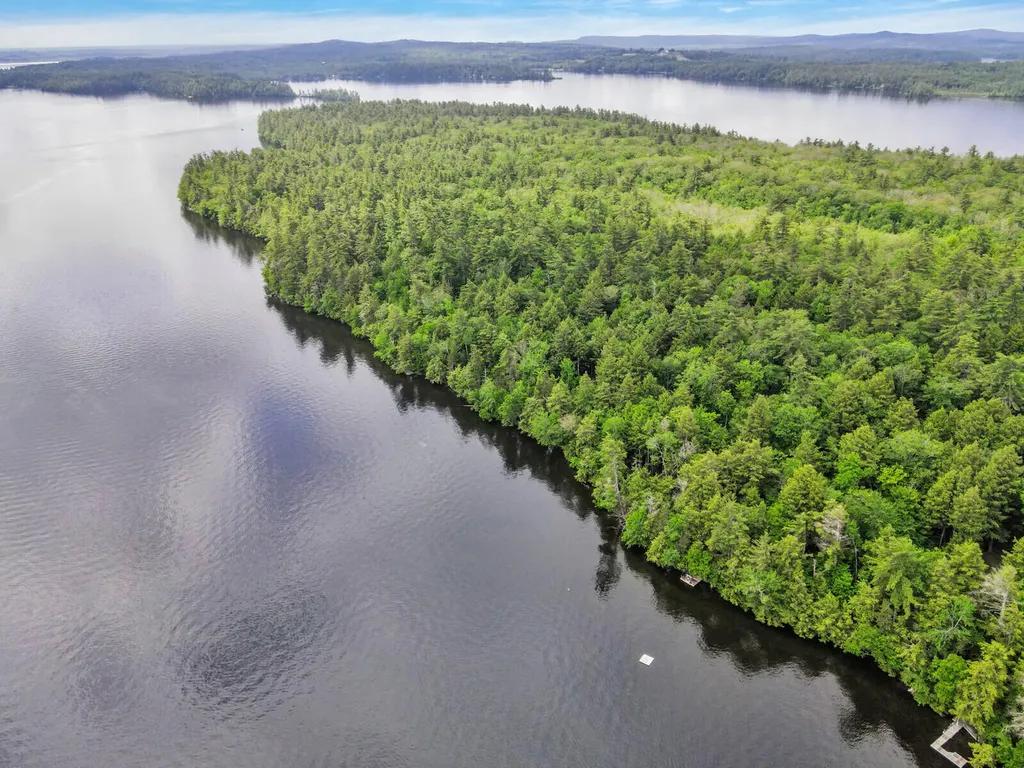 58 Hoyt Island Belgrade ME 04917