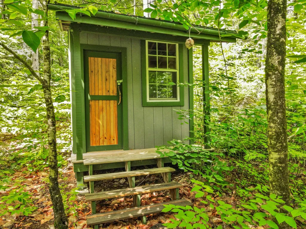 58 Hoyt Island Belgrade ME 04917