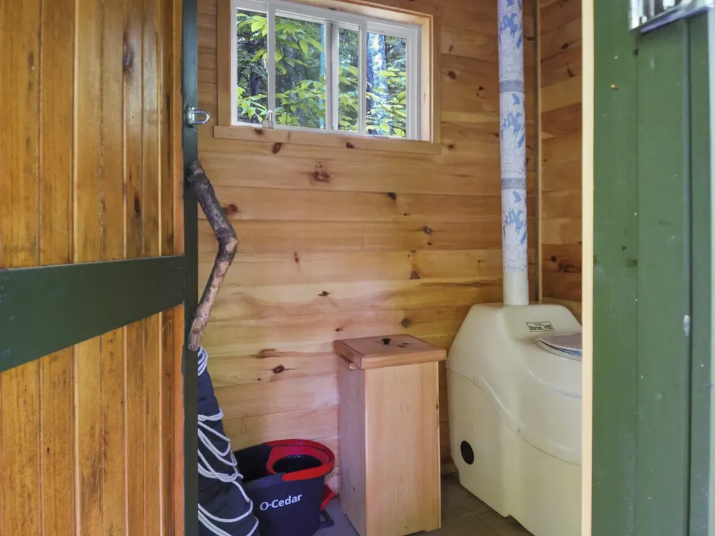 58 Hoyt Island Belgrade ME 04917