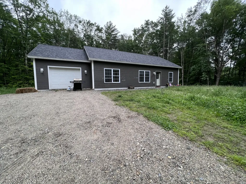 33 Pine Ridge Road Sabattus ME 04280
