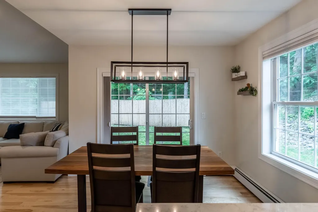 539 Auburn Street Portland ME 04103