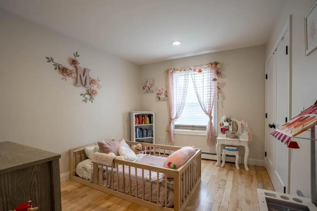 539 Auburn Street Portland ME 04103