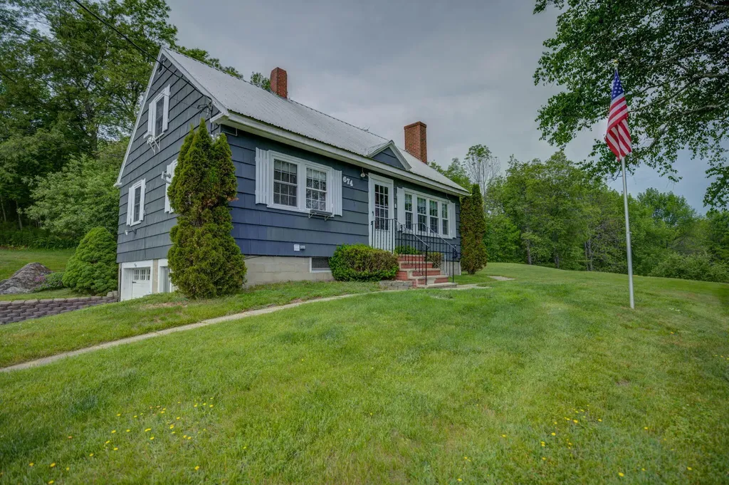 674 Greenwood Road Norway ME 04268